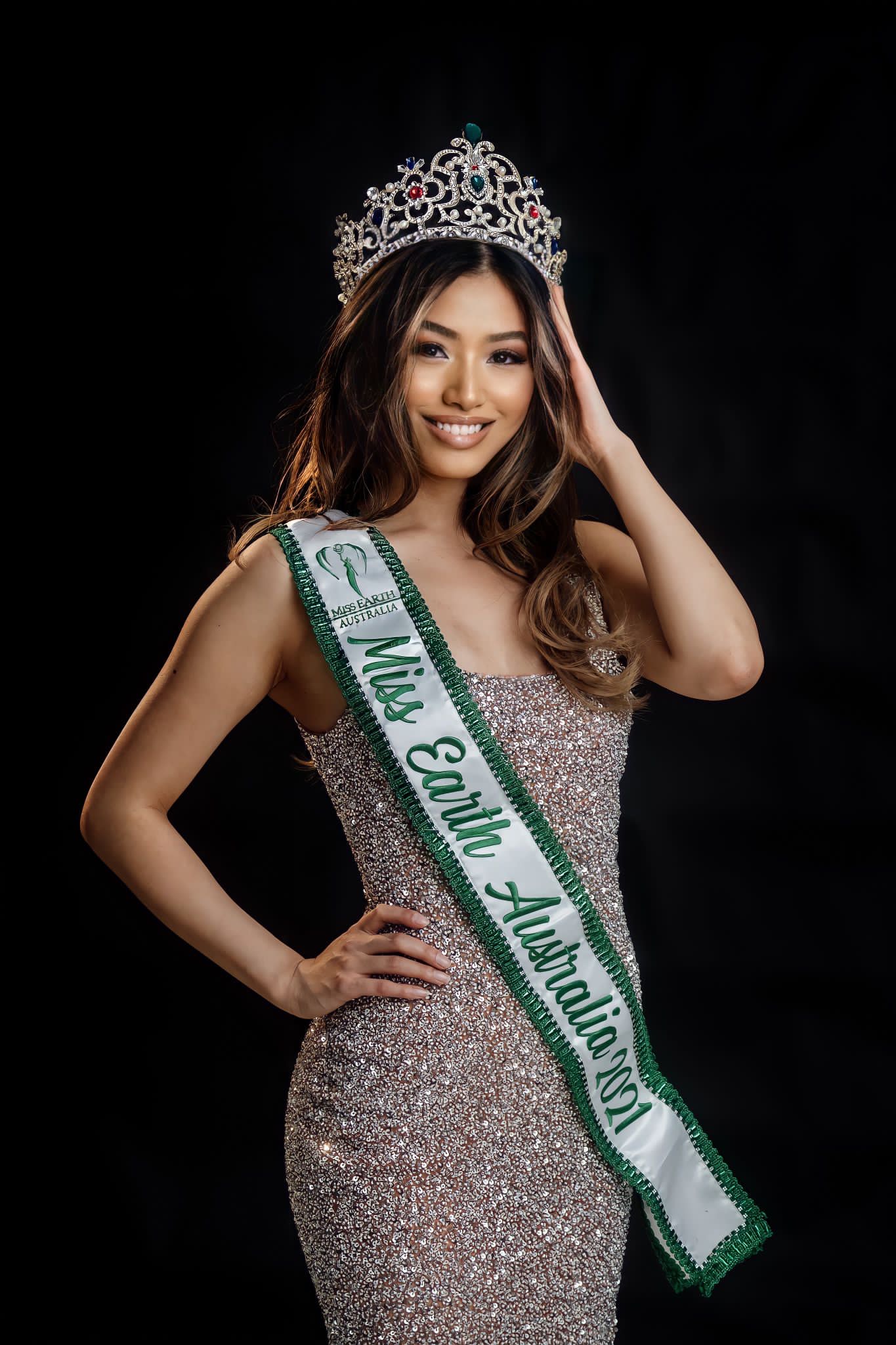 Focus Miss Earth Australia 2021 Phoebe Soegiono
